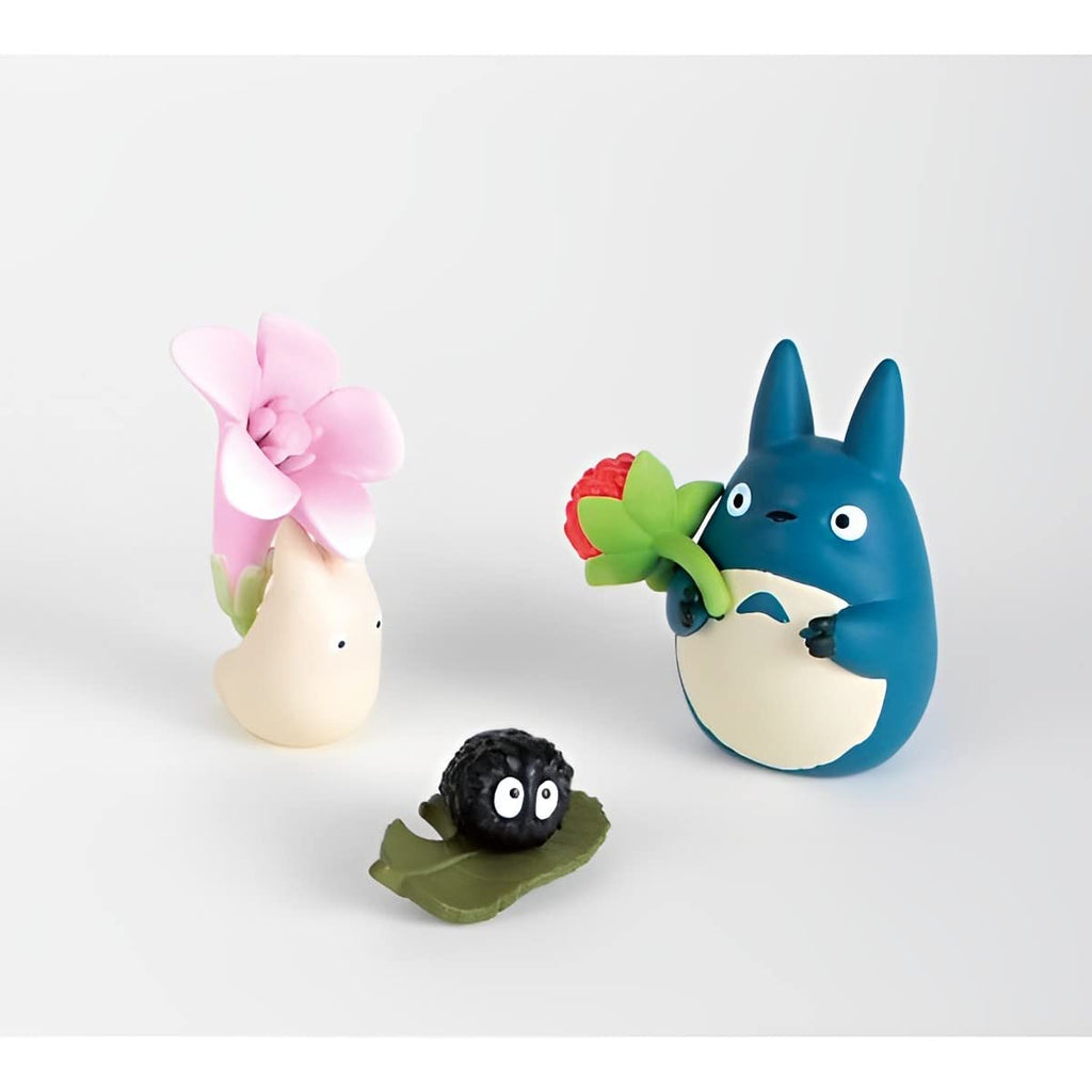 Ensky Mein Nachbar Totoro Nosechara (Blumen und Totoro) NOS-83 Sammlerfigur zum Stapeln und Dekorieren (ab 15 Jahren) Nosekyara