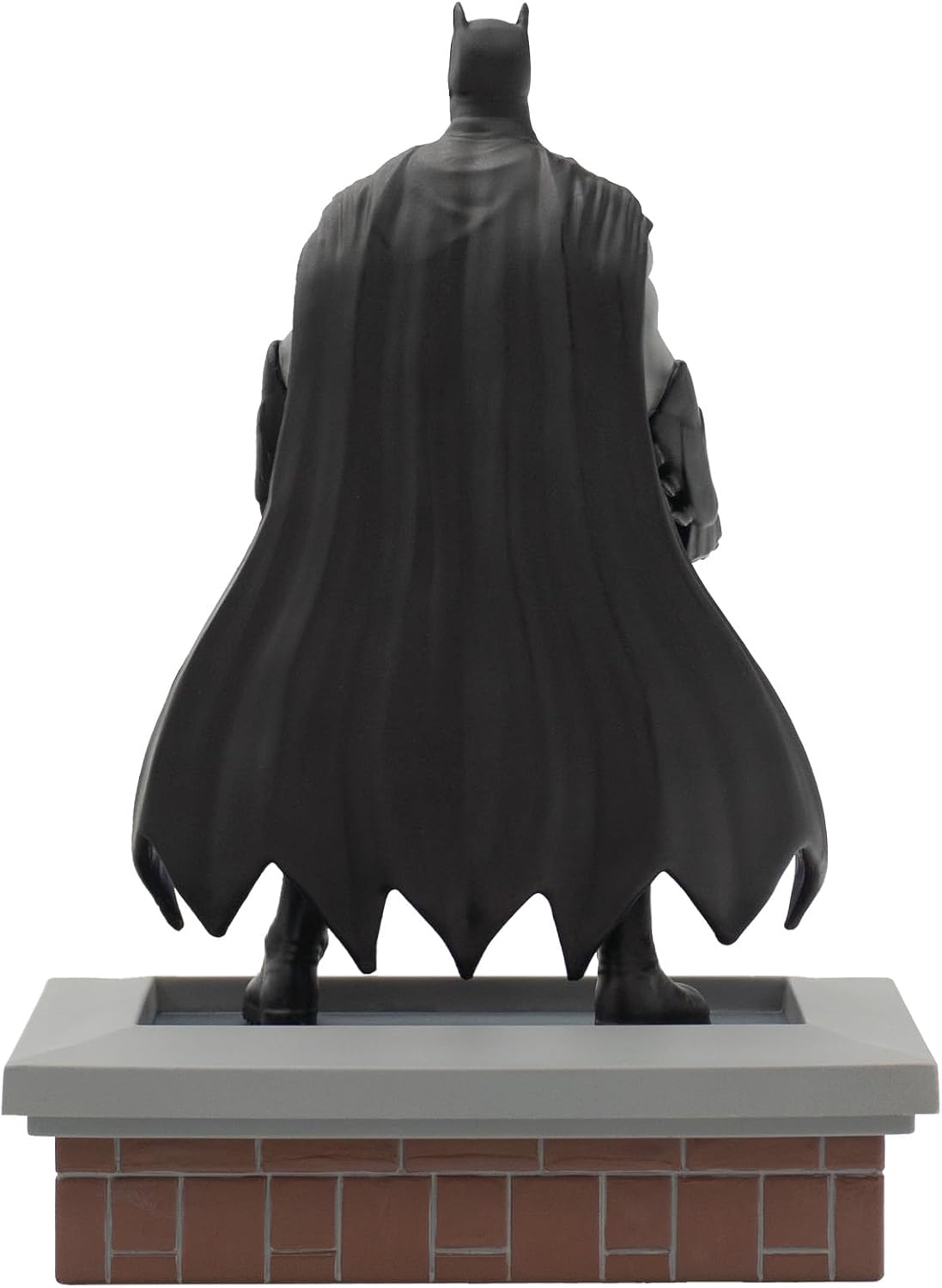 DC Comics Batman - Bullyland Figure, perfect as a toy, decoration, and small gift for children aged 3 and up and collectors, detailed 15 cm Justice League collectible figure for Kidults 11240