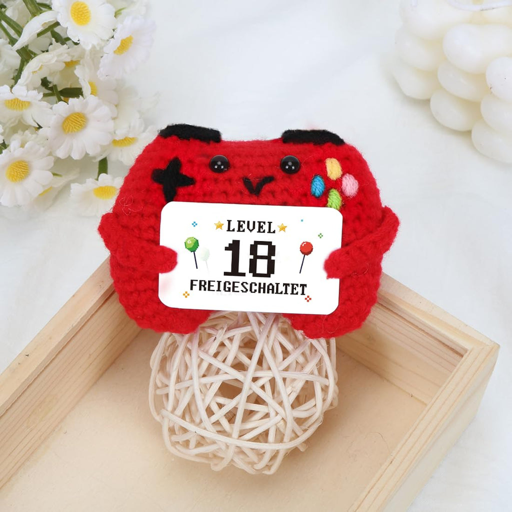 HUKUMA Gehäkelter Gamecontroller, EIN Gamer altert Nicht er levelt, Geschenk zum Geburtstag für Zocker, Pocket Hug Positive Plüsch,Lustige Kleines Geburtstagsgeschenk für Jungen, Nerds und Mädchen