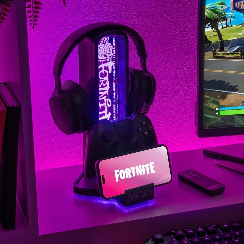 Fortnite 3-in-1 Kopfhörerständer und Technik-Ladestation mit Konsolen-Controller-Halterung und 2 USB-C-Ports, RGB-Farbwechsel-Lichtpanel, offiziell Lizenziertes Geschenk für Gamer | Paladone ...