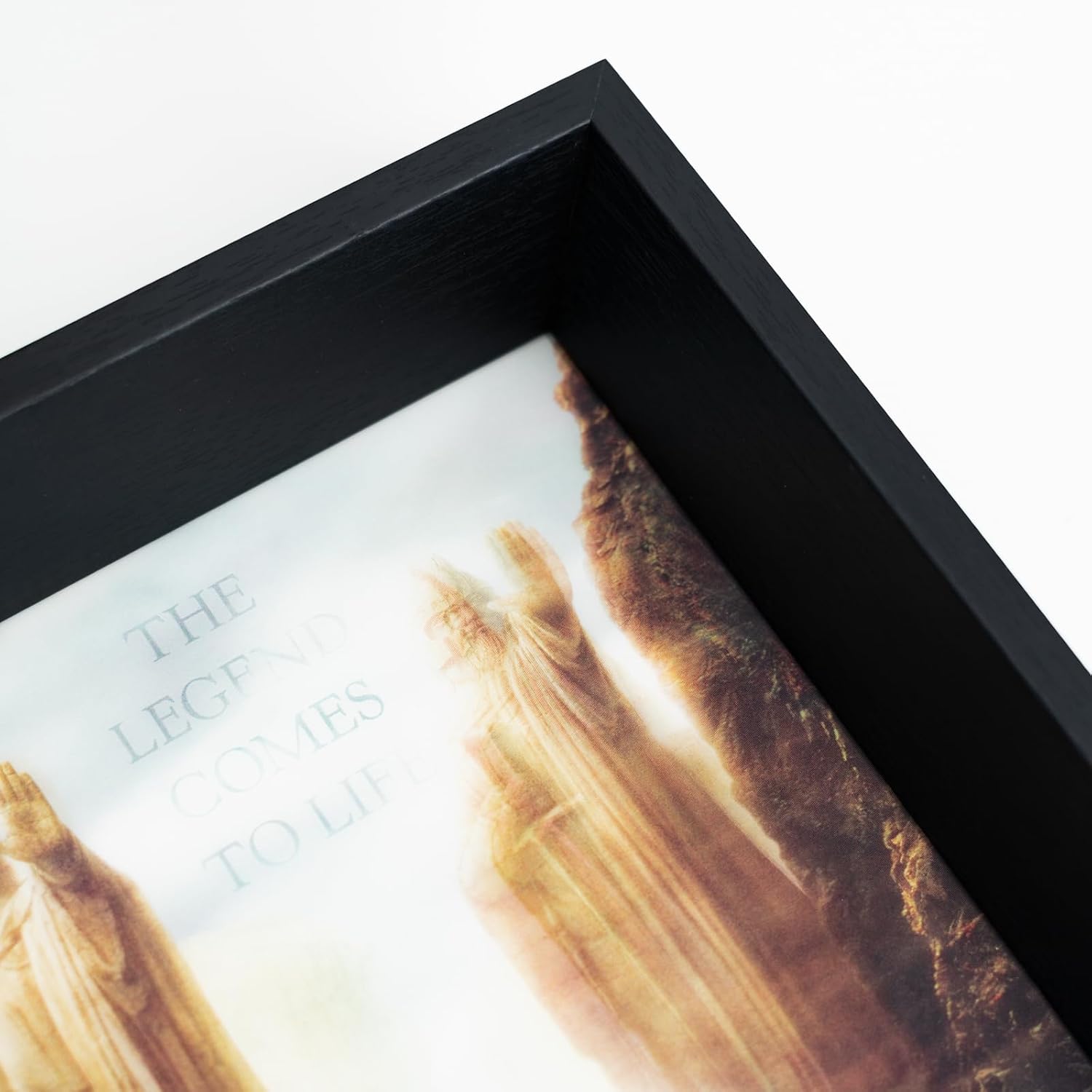 Grupo Erik Kunstdruck mit Rahmen und 3D Effekt Der Herr der Ringe Poster - Deko Wohnzimmer oder Deko Schlafzimmer - Deko Zimmer Größe 22,7 x 30 cm - Offizieller Herr der Ringe Fanartikel