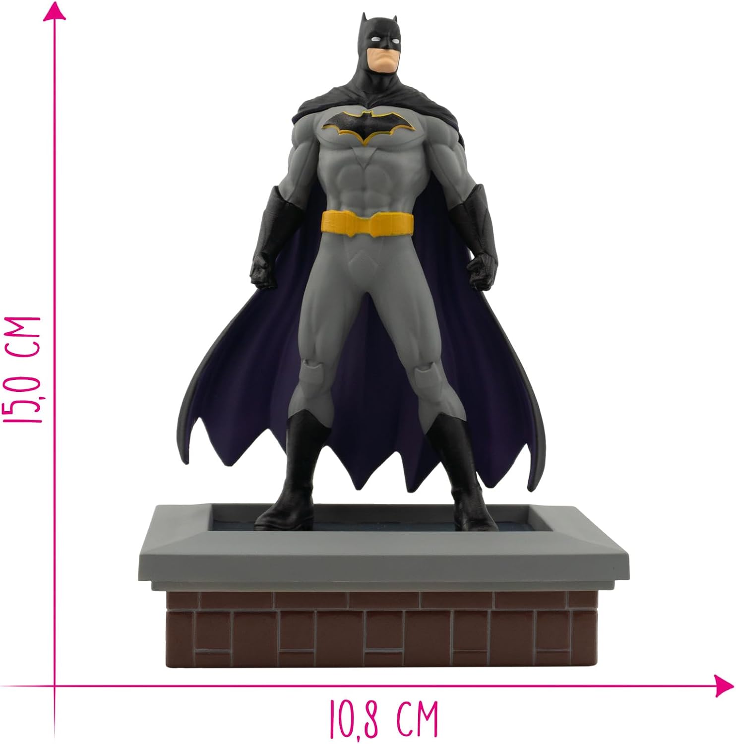 DC Comics Batman - Bullyland Figure, perfect as a toy, decoration, and small gift for children aged 3 and up and collectors, detailed 15 cm Justice League collectible figure for Kidults 11240
