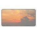 Golden Horizon Desk Mat – Stilvolle Schreibtischunterlage für Gaming und Büro