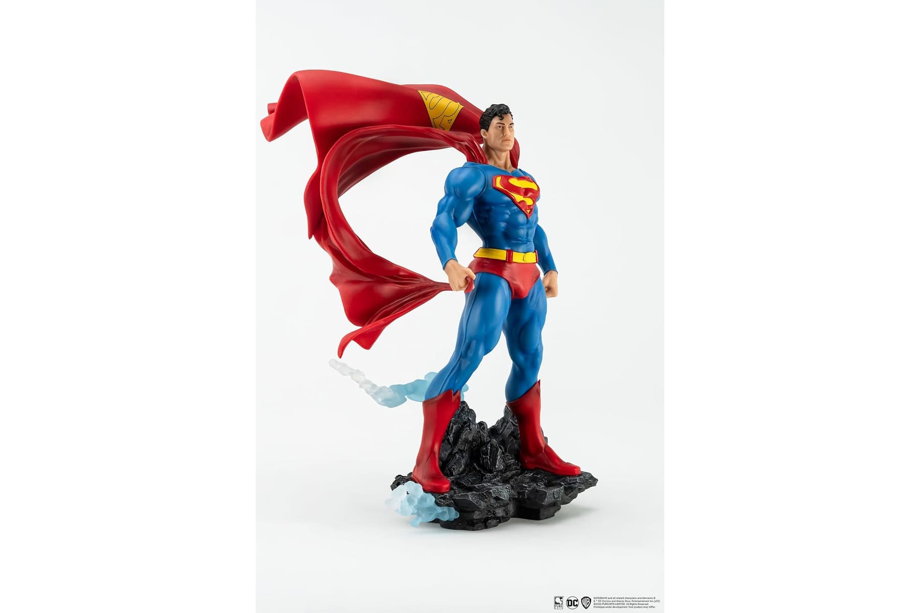 DC Heroes: Superman (Klassische Version) Vorschau, Exklusive Statue im Maßstab 1:8