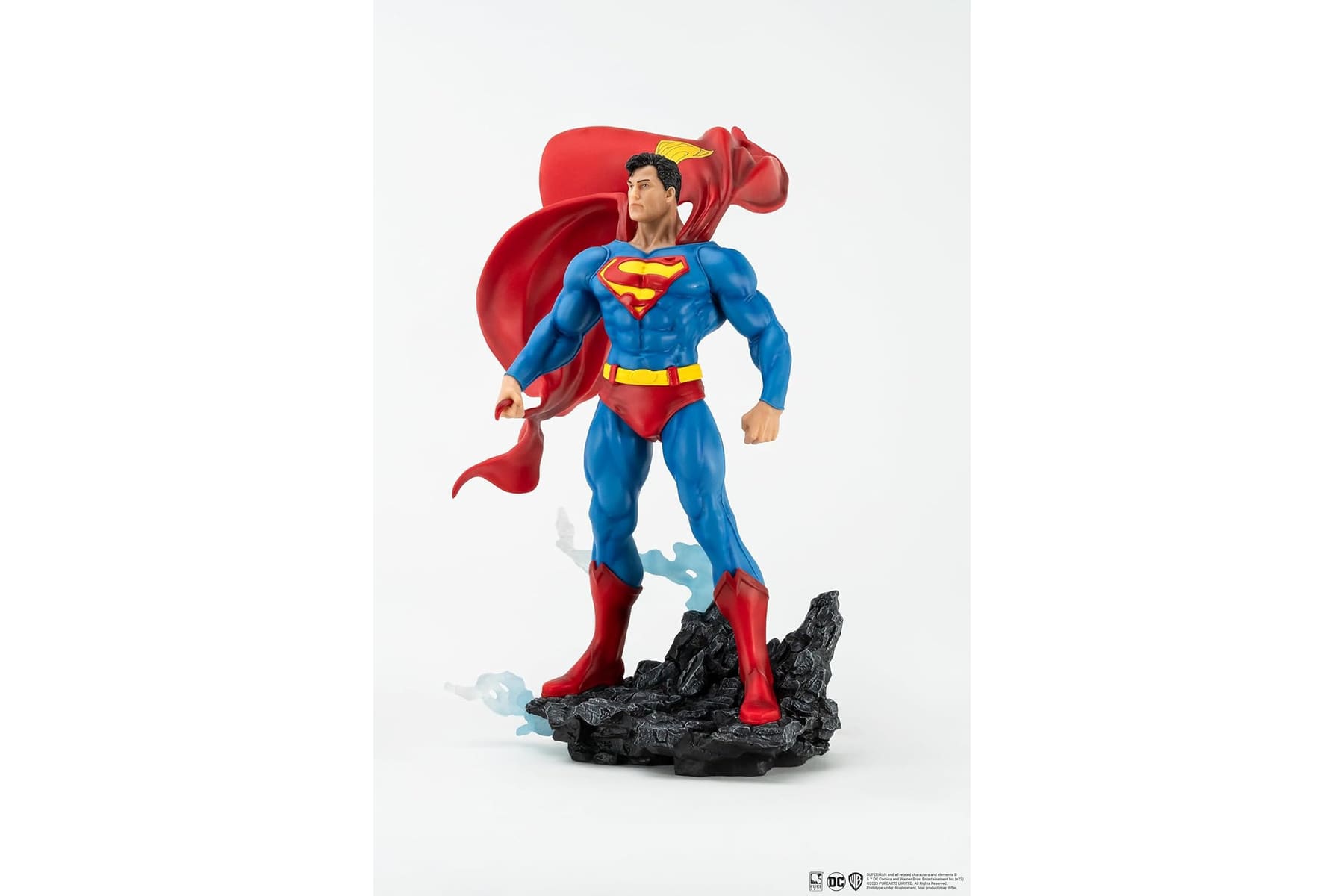 DC Heroes: Superman (Klassische Version) Vorschau, Exklusive Statue im Maßstab 1:8