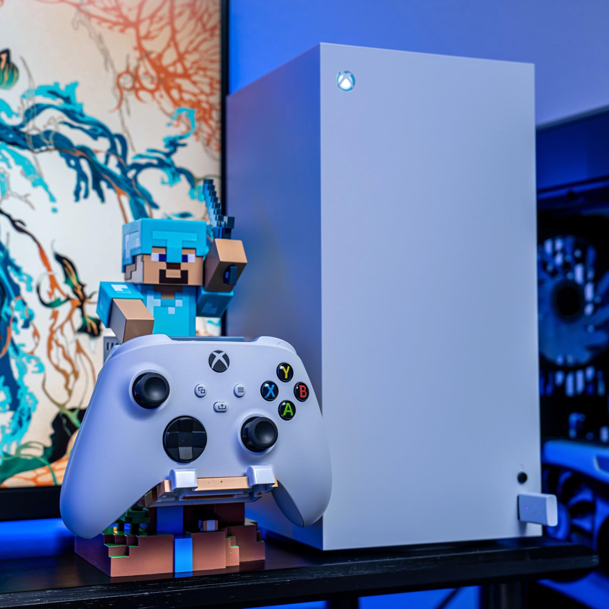 Cableguys Minecraft Steve in Diamond Armour Controller Halter & Handy Ständer - Gaming Zubehör für Schreibtisch-Setup, Ständer Kompatibel mit Xbox-, PlayStation- & den meisten Standard-Controllern