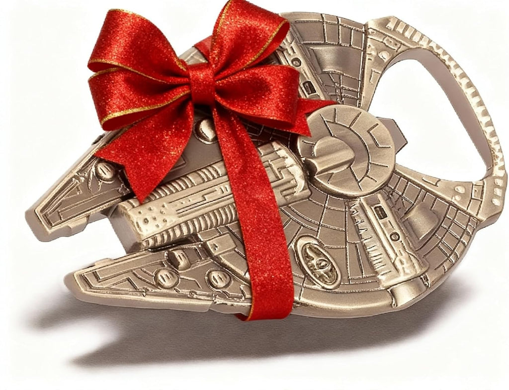 Han Solo's Millennium Falke Flaschenöffner in Raumschiff-Optik | 60 x 48mm, Star Wars Fan Geschenk, Geschenk Kind Mann Frau