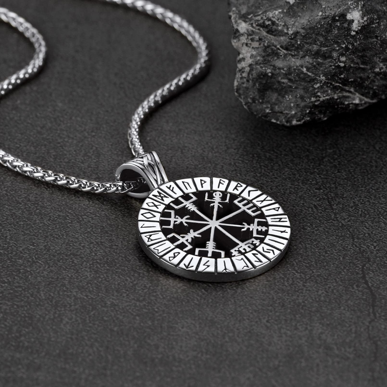 FaithHeart Wikingerhalskette für Herren, Vegvisir-Kompass, Edelstahl, Kette 55 + 5 cm, nordischer Mythologie-Schmuck