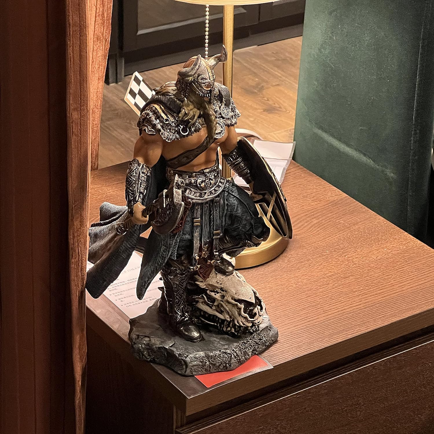 LOOYAR Resin Viking Warrior Thro Dragon Slayer Resin Statue Skulptur Ornament Figur Handwerk für Zuhause Haus Wohnzimmer Veranda Dekoration Büro Schreibtisch Schreibtisch Tischarrangement Geschenk