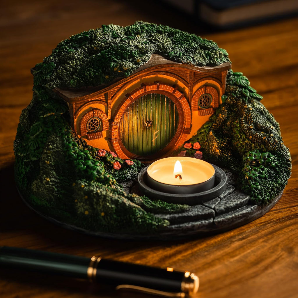 Elbenwald Der Herr der Ringe - Teelichthalter Hobbit Höhle Auenland Diorama 15,5 x 8,8 x 15,5 cm Resin Kerzen Durchmesser 4,5 cm