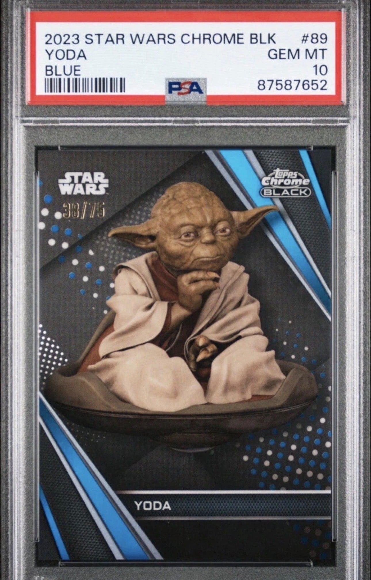 YODA 2023 Topps Star Wars Chrome Black Blue #89/75 PSA10
