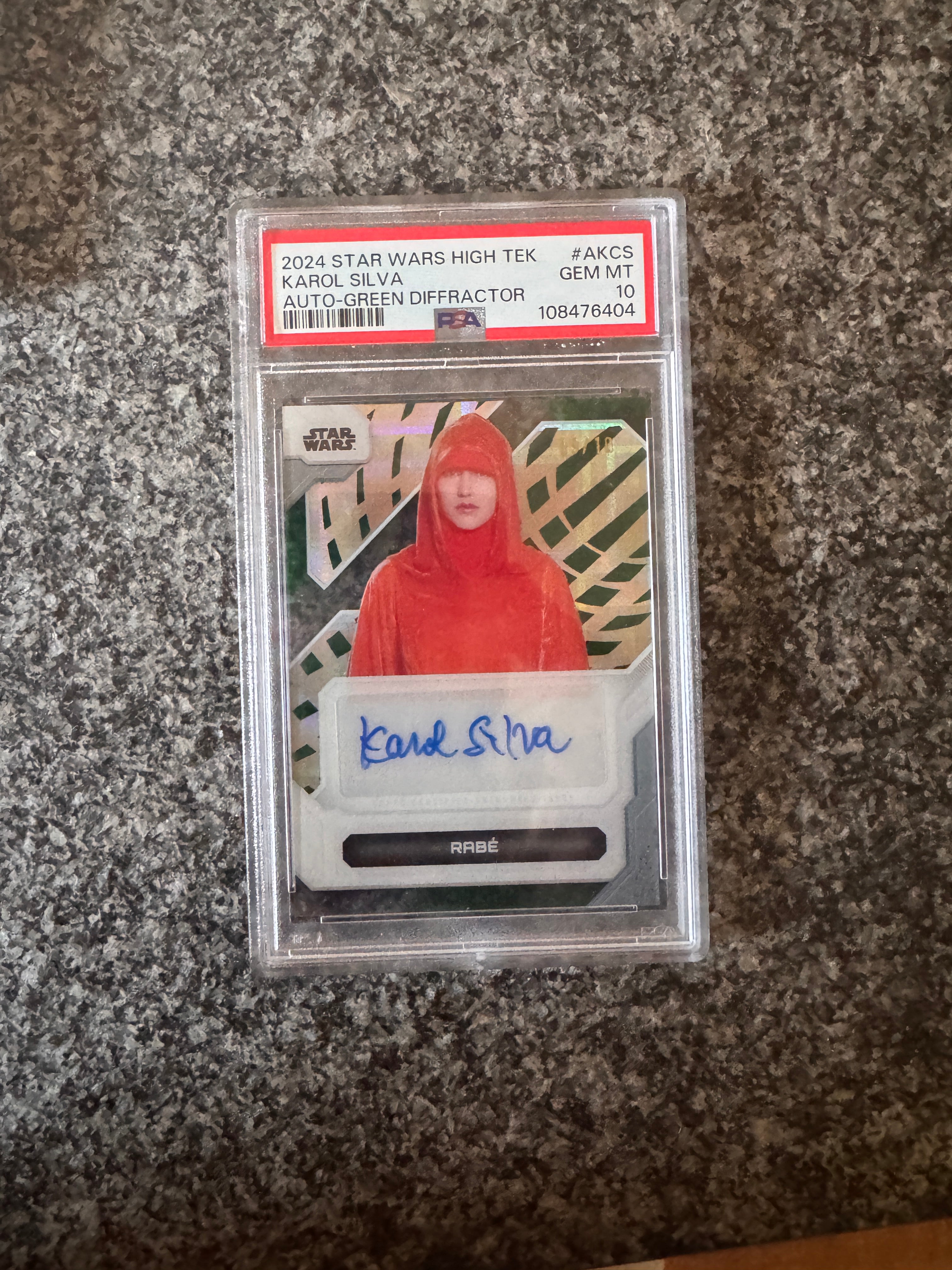 PSA 10 GEM MINT – Karol Silva (Rabé) Green Diffractor Autograph | 2024 Topps Star Wars High Tek