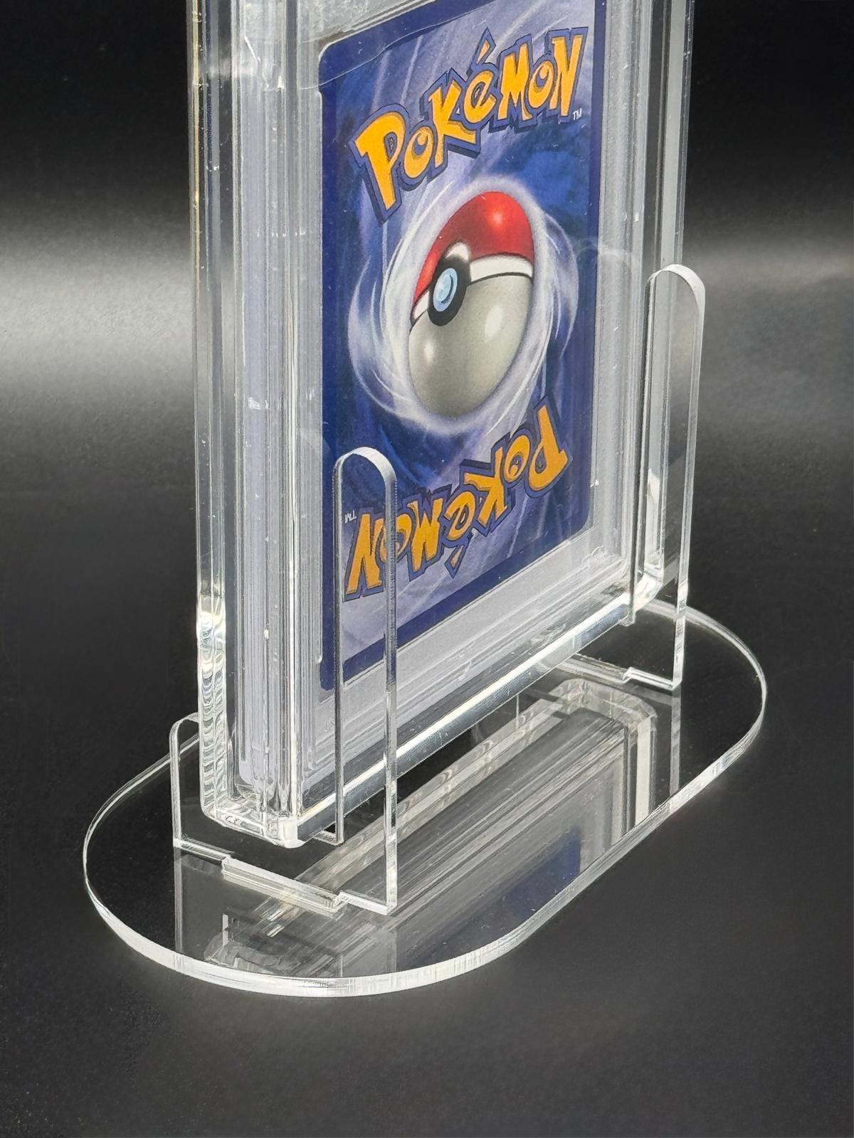 PREMIUM Acrylcase für PSA/CGC Karten inkl. Standfuß - PHANTOM CASE
